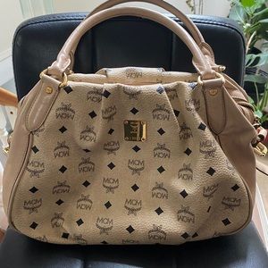 MCM Cream/Beige Vicetos handbag
